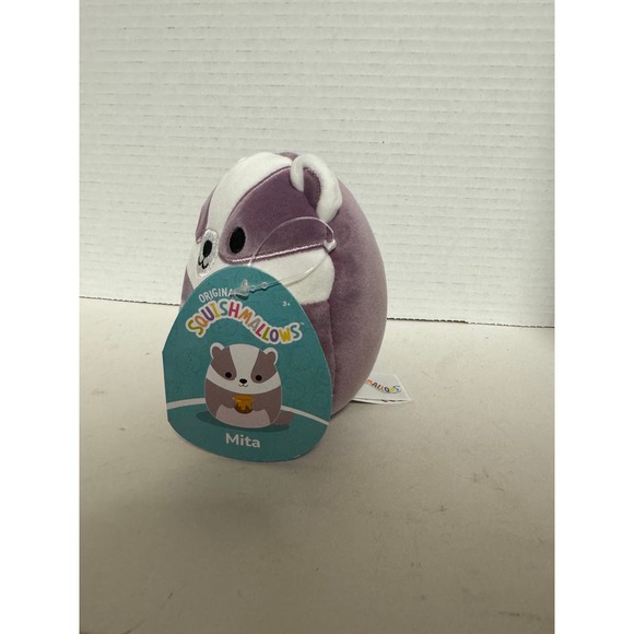 2023 Original Squishmellow Mita Honey Badger with Honey , NWT - Picture 4 of 4